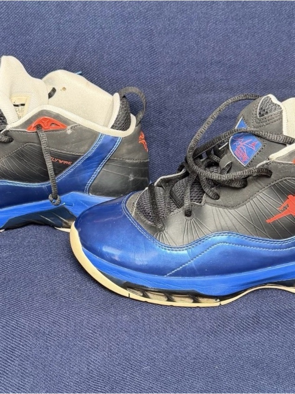 Jordan White and Black Interior Size Label